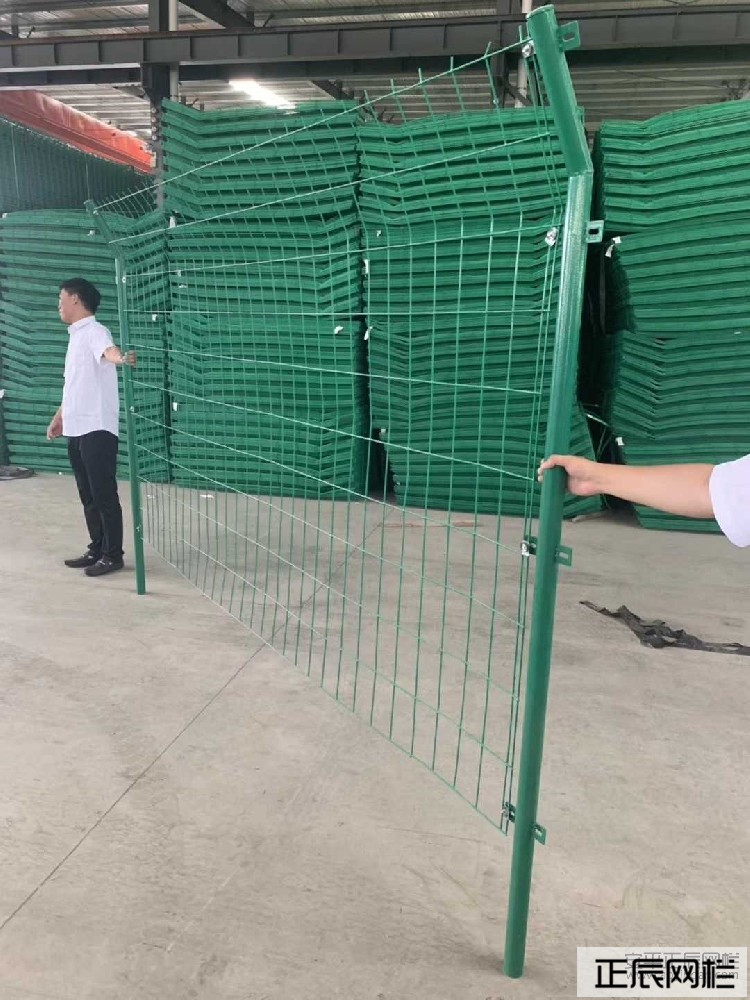 網狀護欄圖片(網狀護欄效果圖)