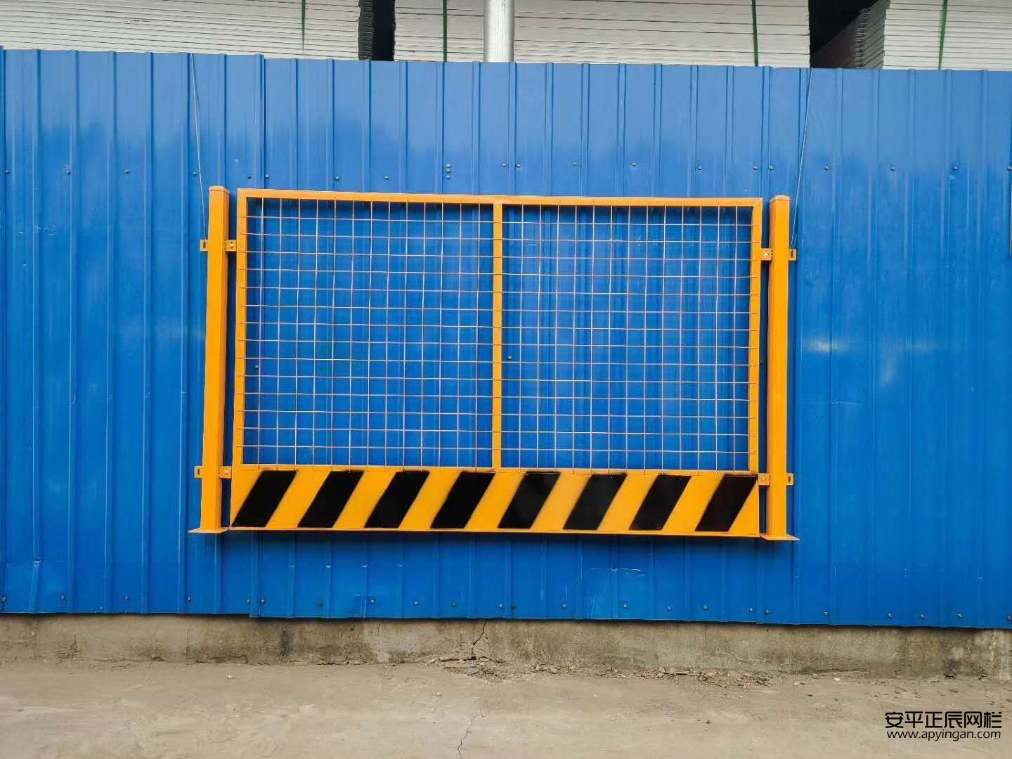 基坑護(hù)欄較新規(guī)范