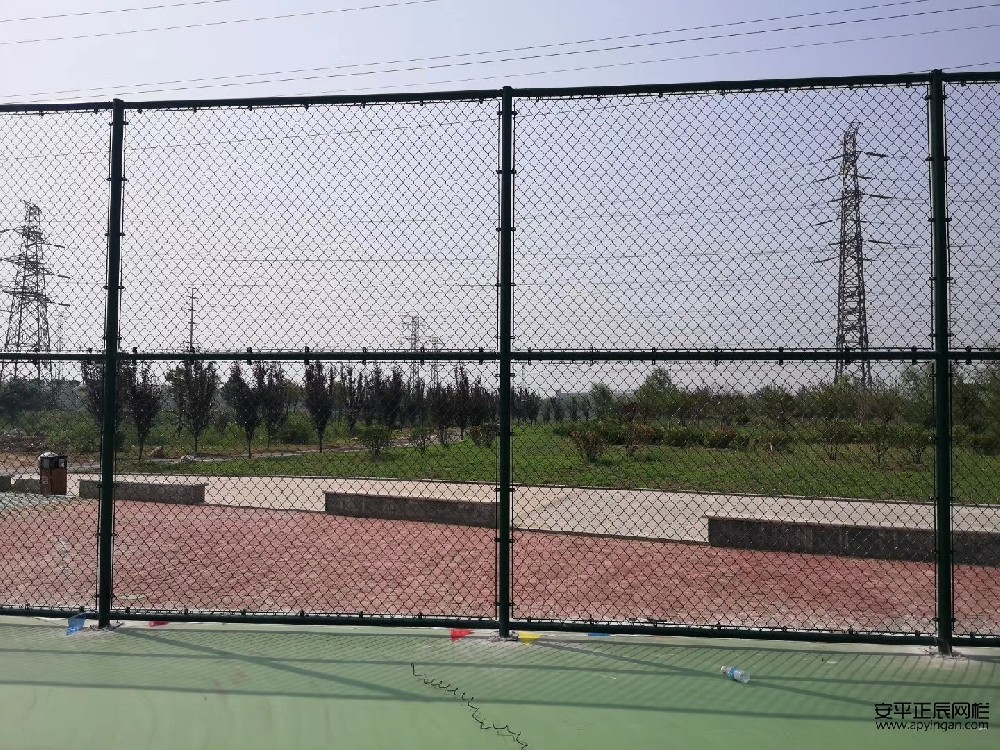 籃球場圍欄網批發