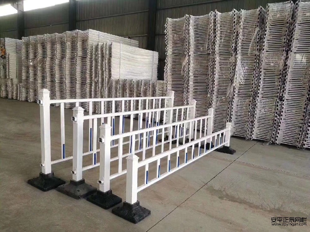 道路護欄廠家市政道路護欄