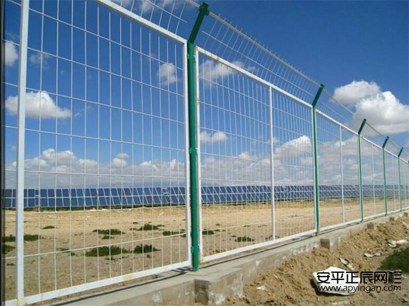 http://m.gxshitian.com光伏電廠圍欄網