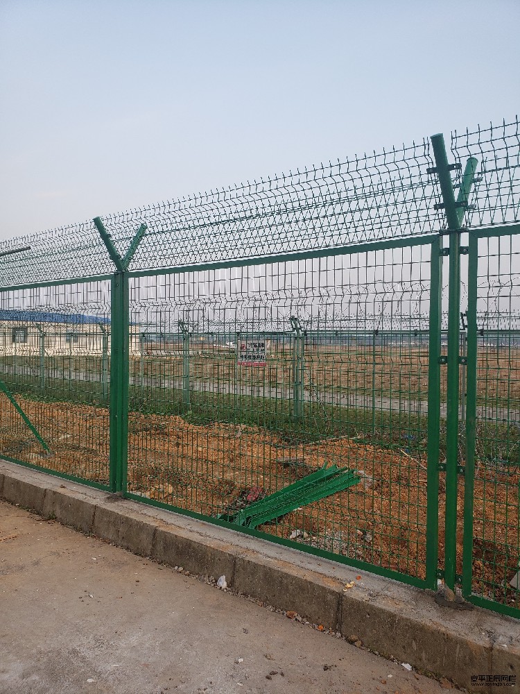 http://m.gxshitian.com鋼絲網圍欄網