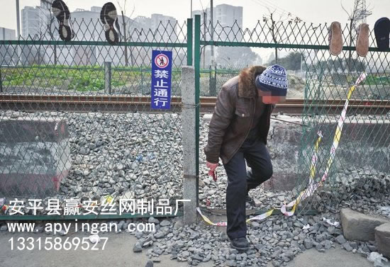 鐵路護(hù)欄網(wǎng)