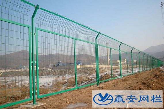 光伏護(hù)欄網(wǎng)