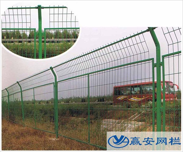 公路護欄網價格