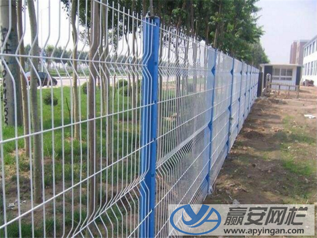 桃型柱式圈地圍欄網(wǎng) 圈地圍欄網(wǎng)