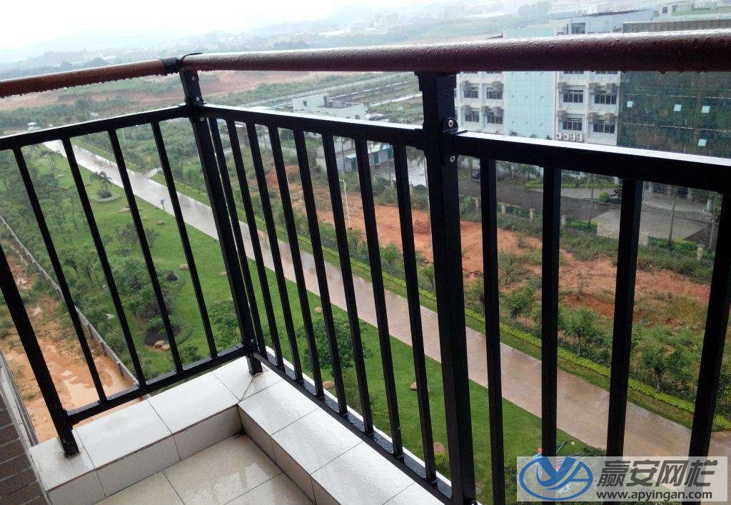 鋅鋼陽臺(tái)護(hù)欄 鋅鋼陽臺(tái)護(hù)欄