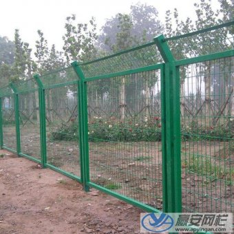 山林護欄網(wǎng)