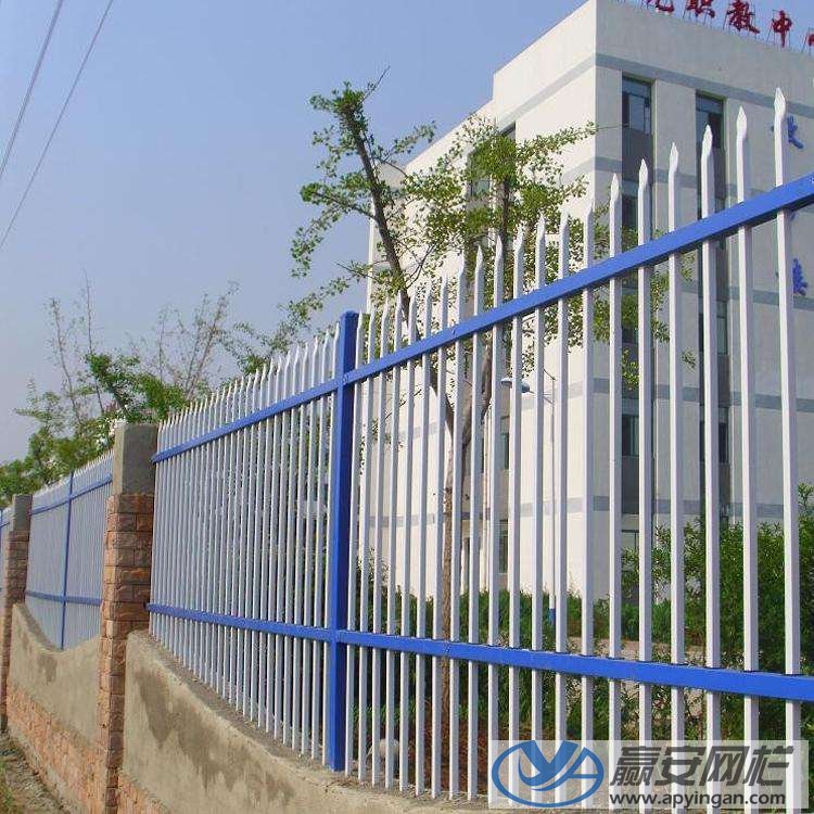 廠(chǎng)區(qū)護(hù)欄