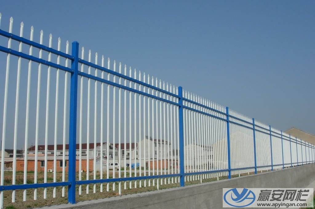 廠(chǎng)區(qū)護(hù)欄