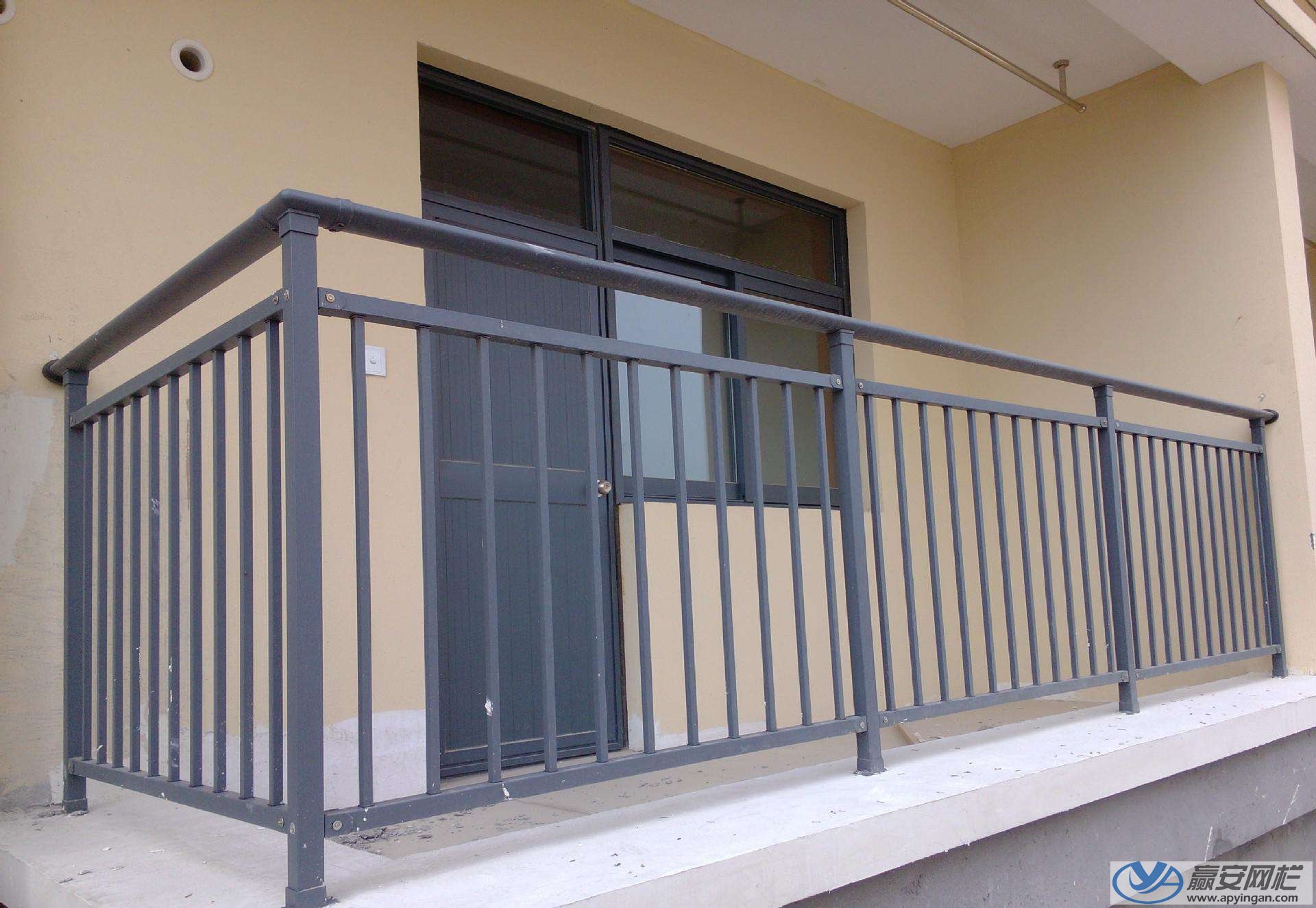 陽臺(tái)護(hù)欄 陽臺(tái)護(hù)欄