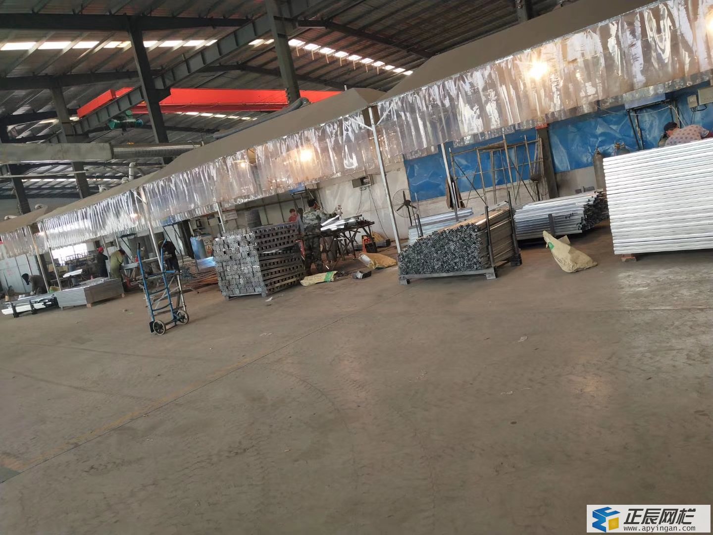 工地基坑安全護欄網(wǎng)