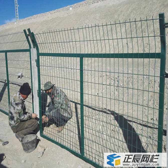 鐵路線路防護(hù)柵欄