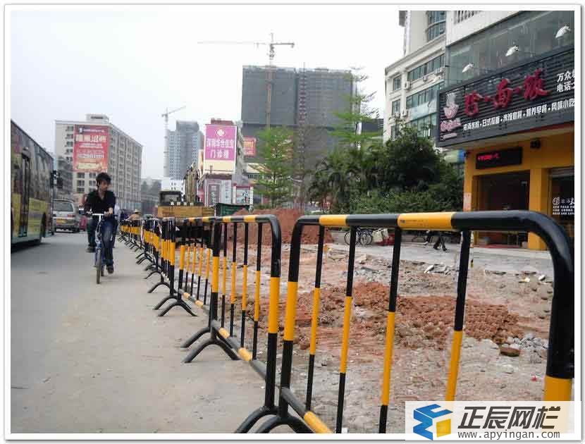 鐵馬護欄效果圖