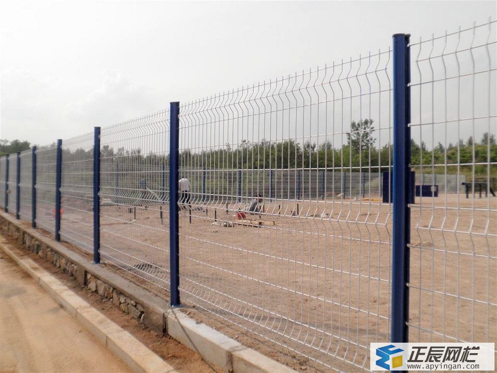 桃型柱護欄網圖片