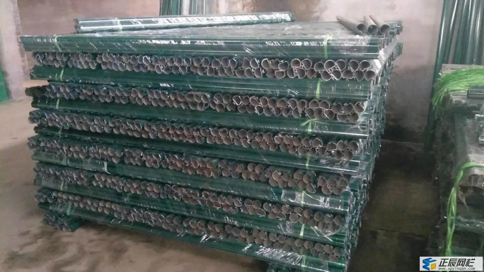 養(yǎng)殖場(chǎng)圍欄網(wǎng)立柱