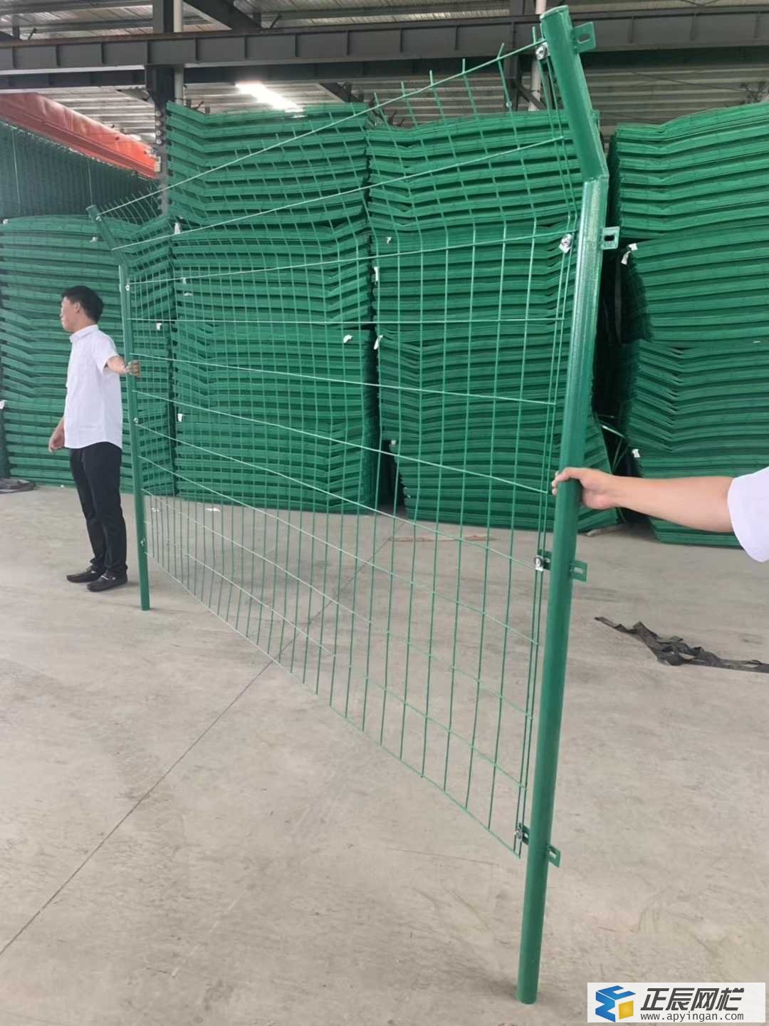 高速公路護欄網