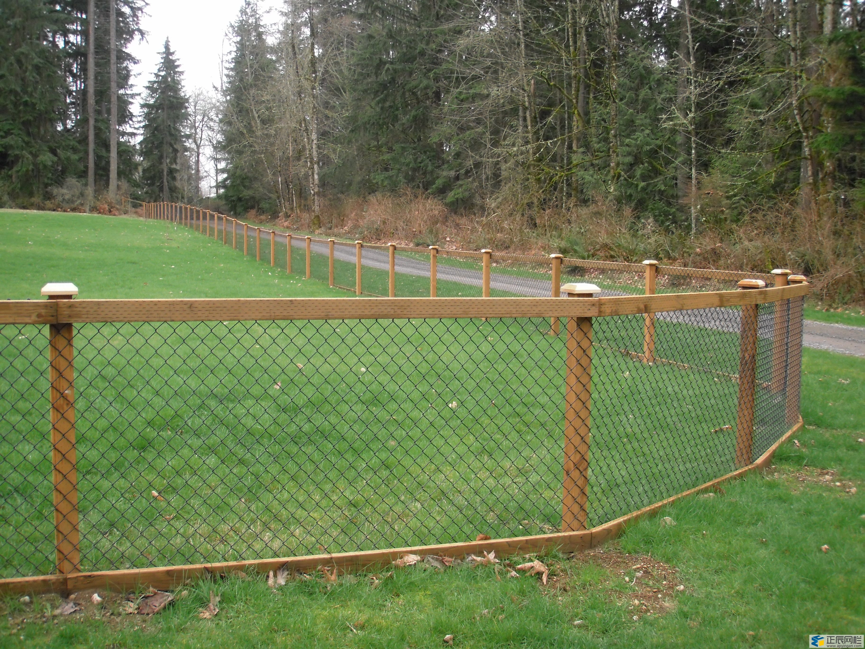 勾花護(hù)欄網(wǎng)