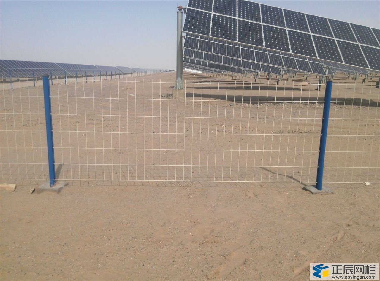 光伏電站護欄網