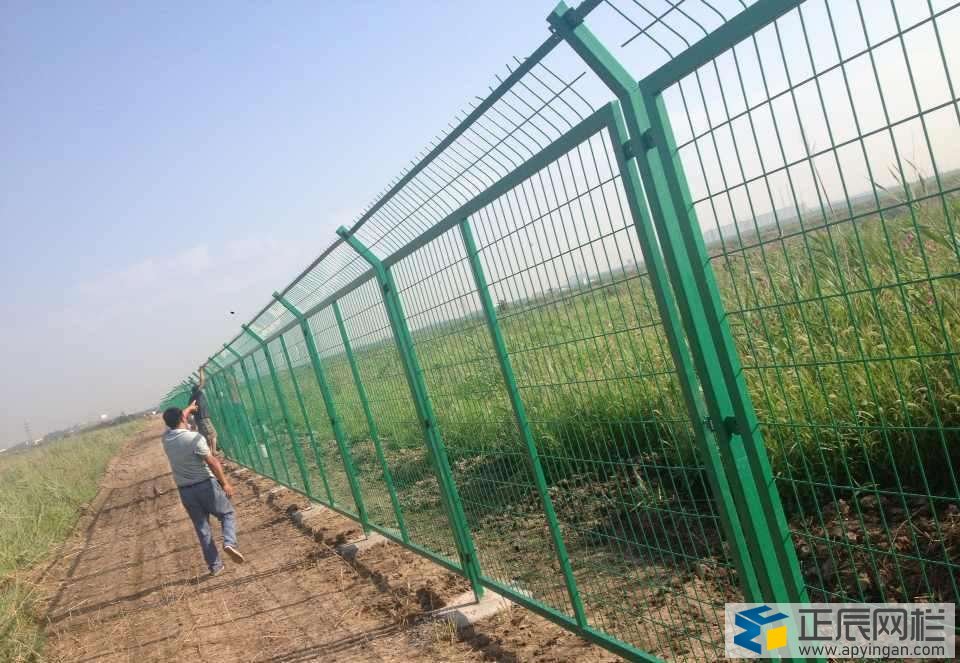 農場和果園圍欄網(wǎng)
