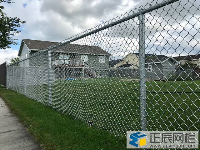 金屬護欄網的分類