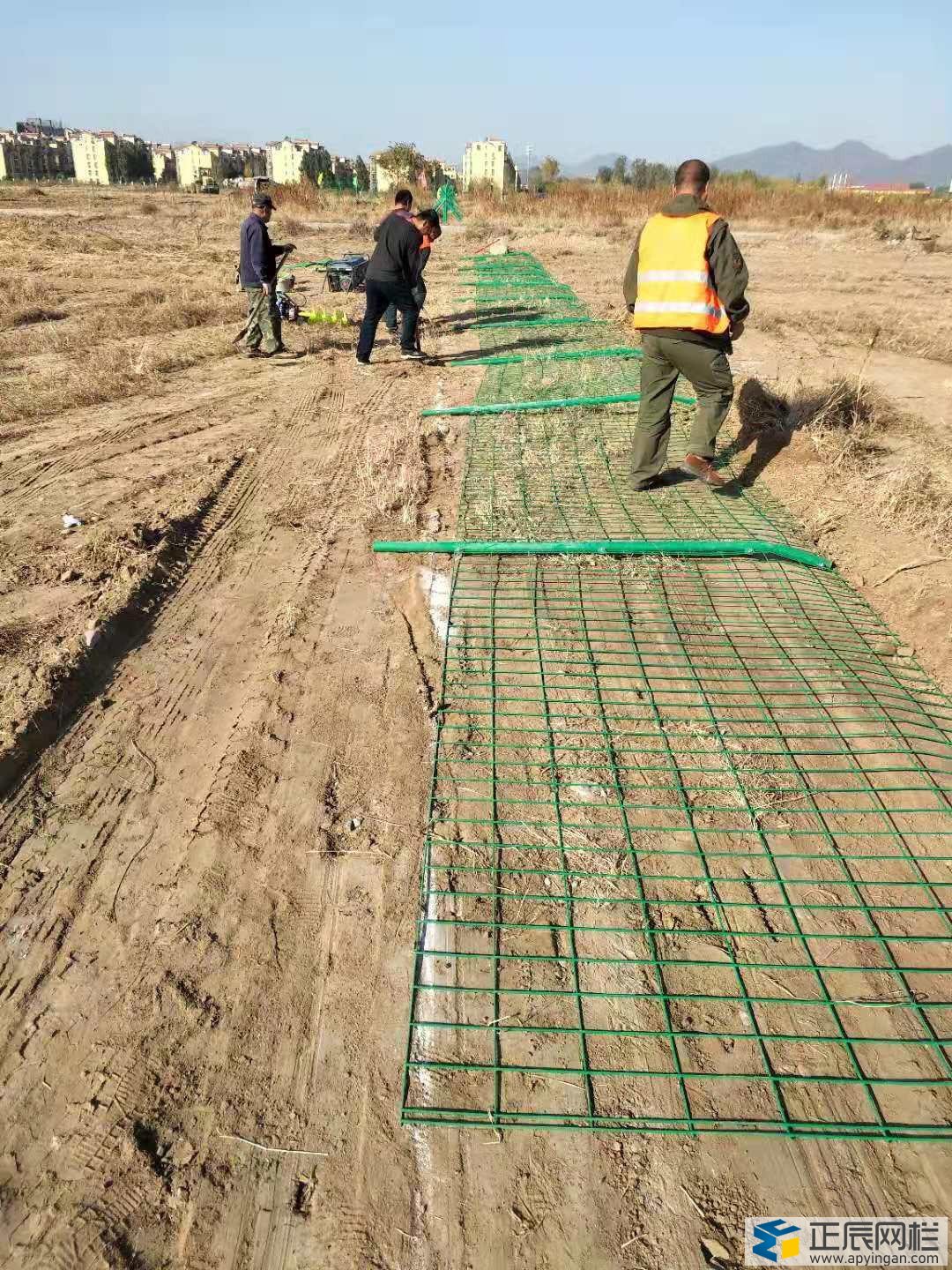 鐵絲護欄網(wǎng)的施工方案