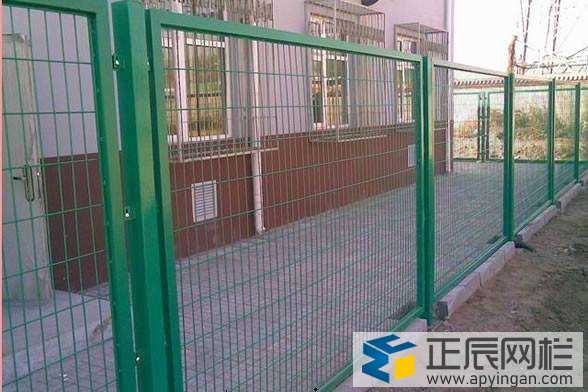 安平框架護欄網(wǎng)現(xiàn)貨