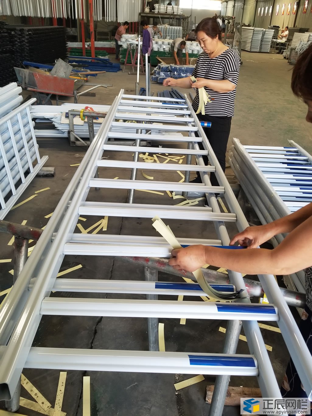 現(xiàn)貨市政鋅鋼護欄生產(chǎn)廠家