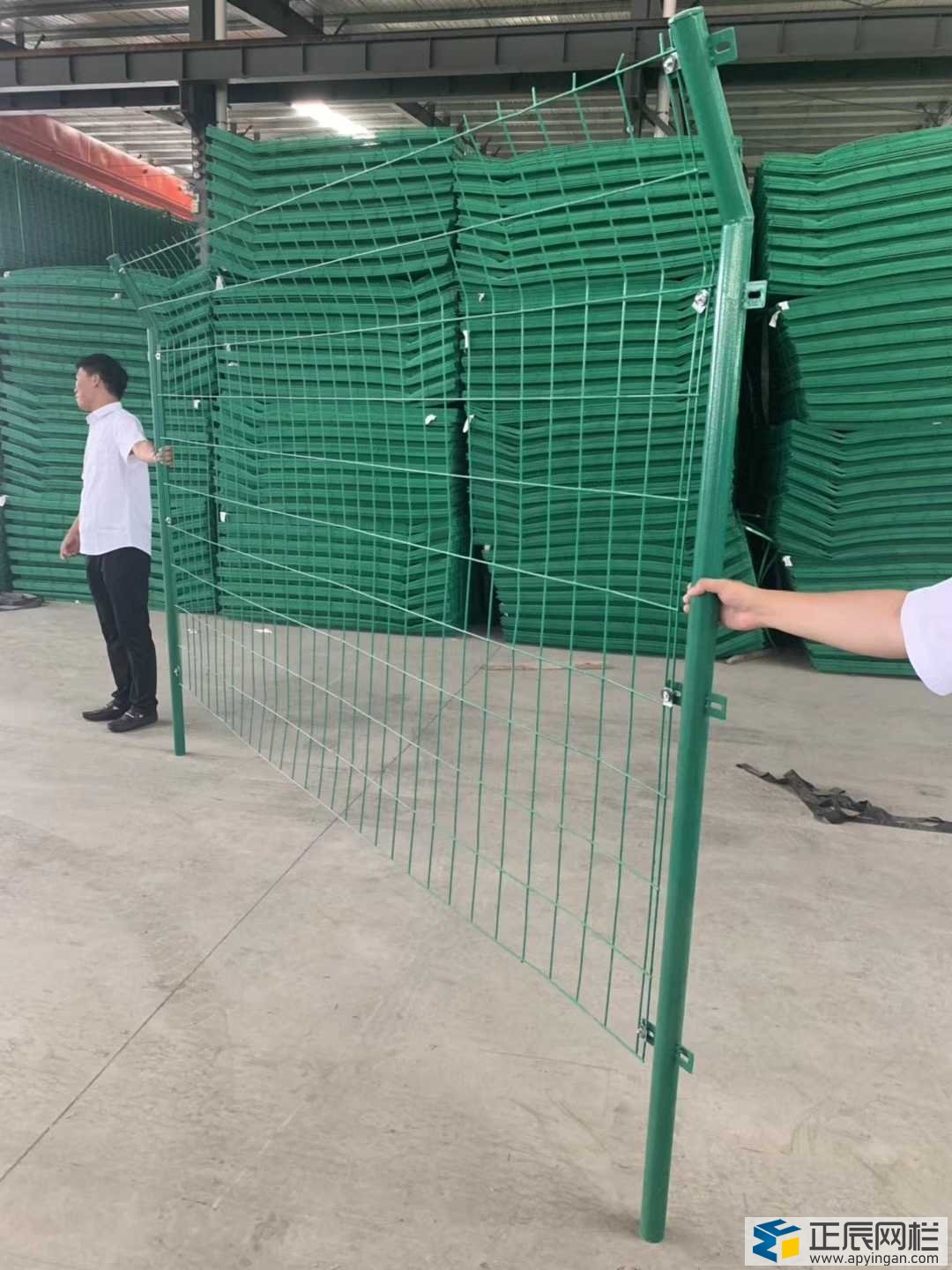 護欄網廠家批發