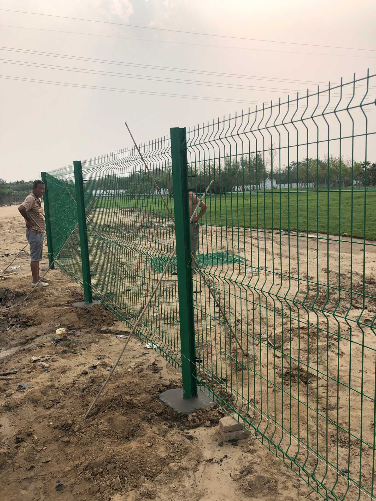 雙邊絲護欄網(wǎng)