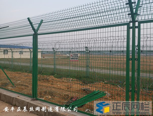 機(jī)場(chǎng)護(hù)欄網(wǎng)