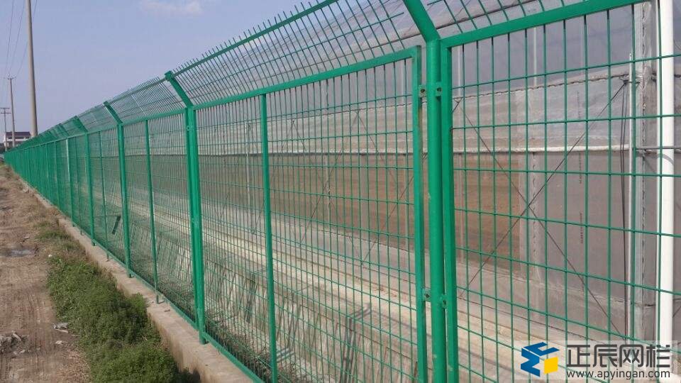 框架護(hù)欄網(wǎng)多少錢