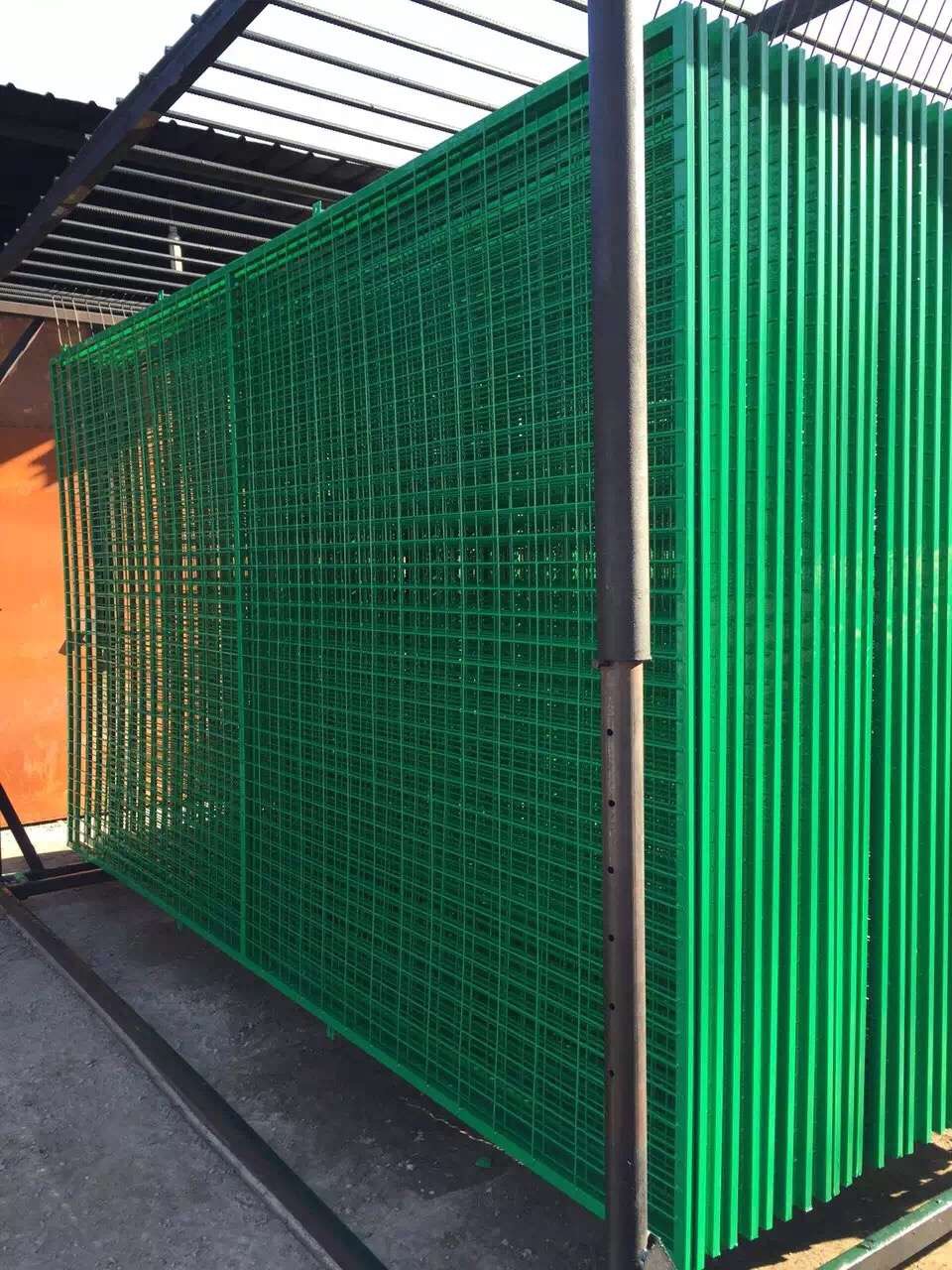 河北圍欄網(wǎng)子生產(chǎn)廠家